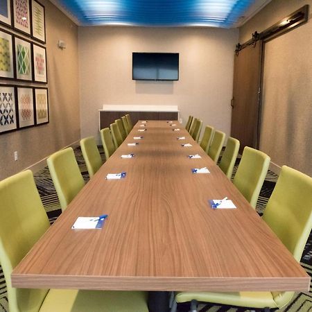 Holiday Inn Express & Suites Dayton North - Vandalia By Ihg Екстер'єр фото